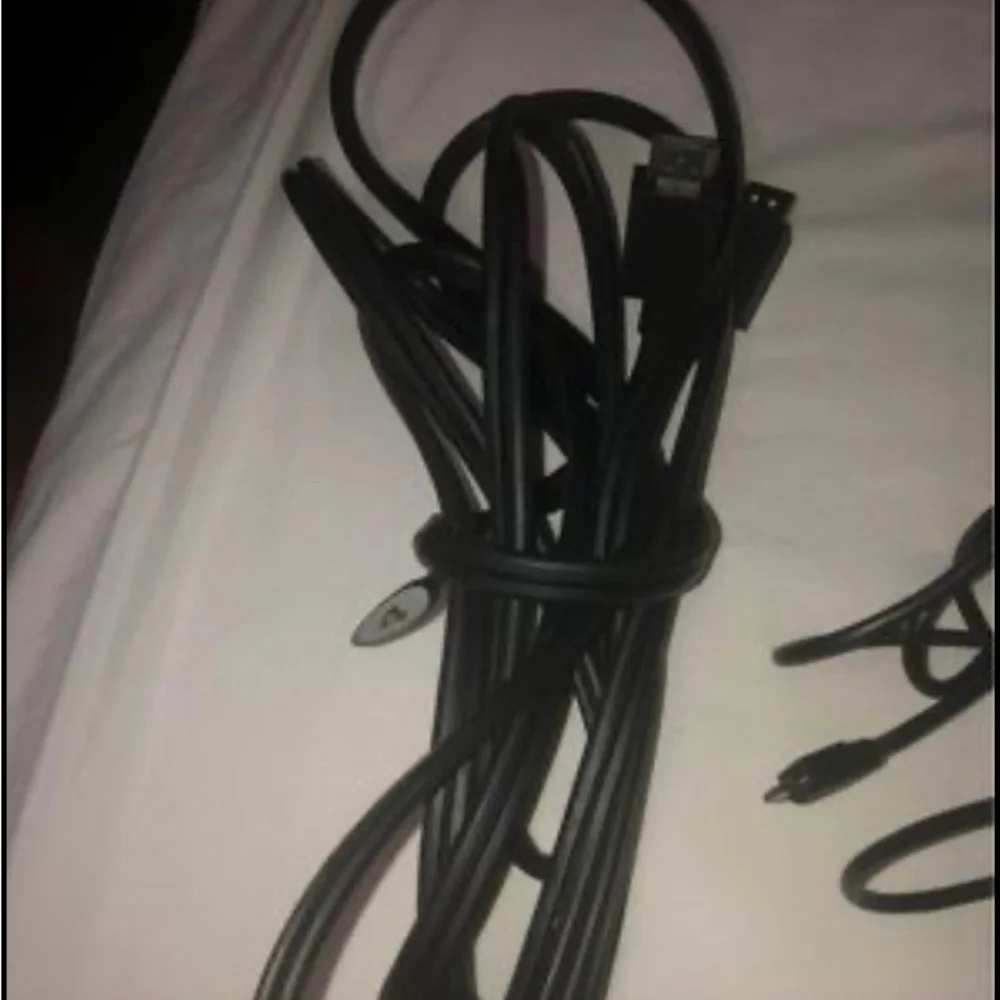 I am selling this PS VR, need it gone asap